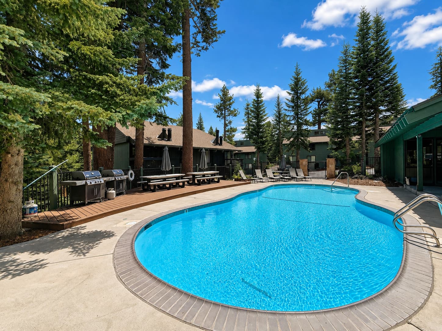 Community pool